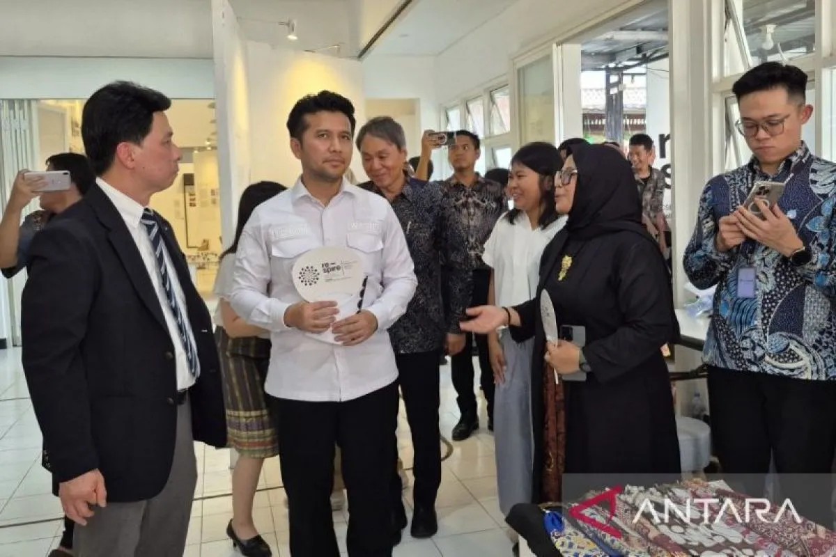 Untag Surabaya - Universitas Kyoto Jepang kembangkan pendinginan pasif Balai RW Ketandan